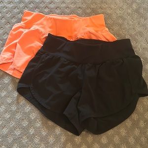 Zella athletic shorts set of TWO, black and peach size Small